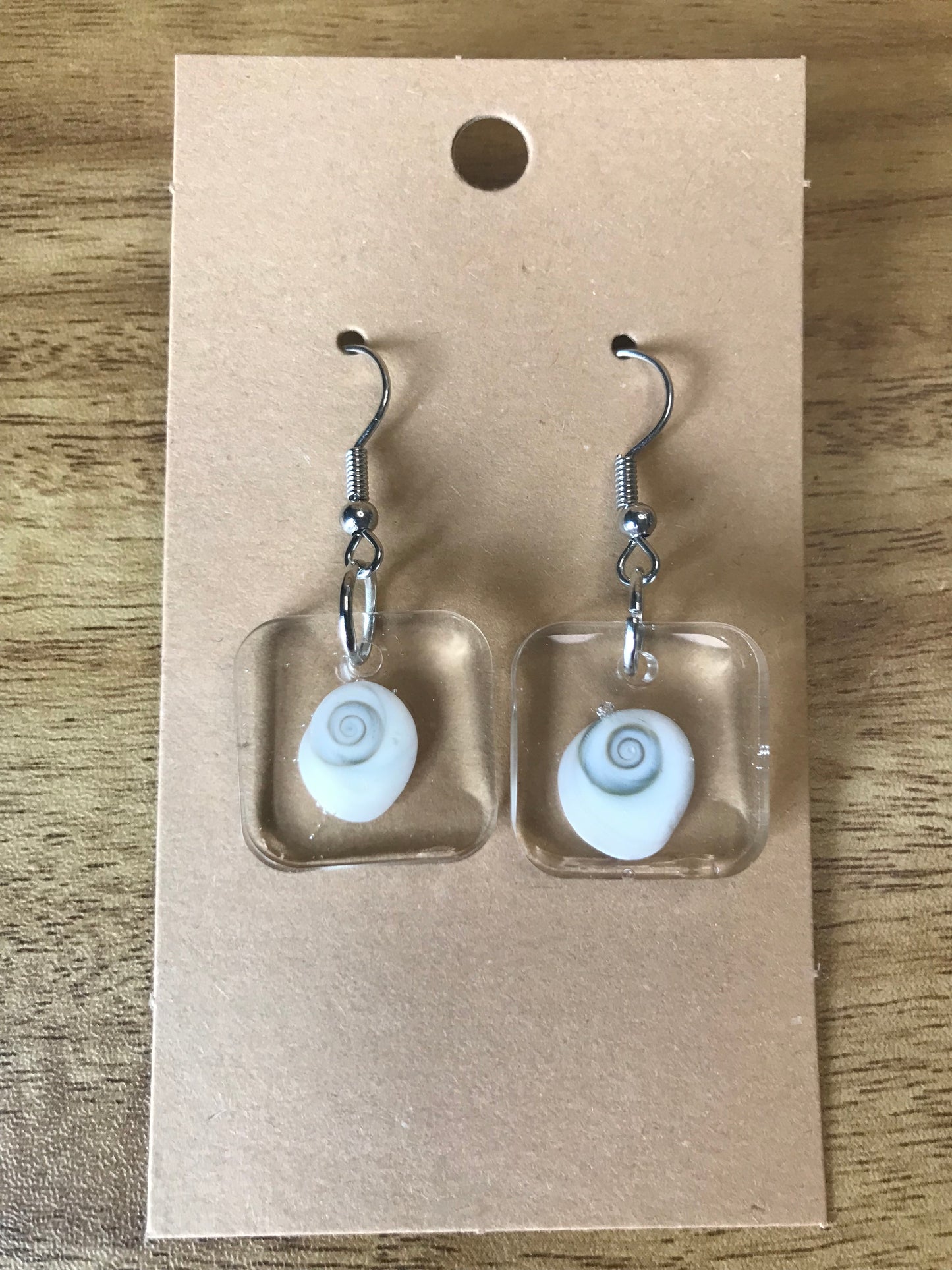 Catseye shell earrings, small