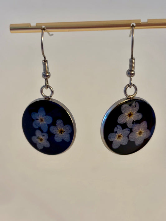 Forget-me-not dangling earrings (3 flowers)